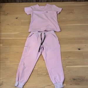 Figs jogger scrub set